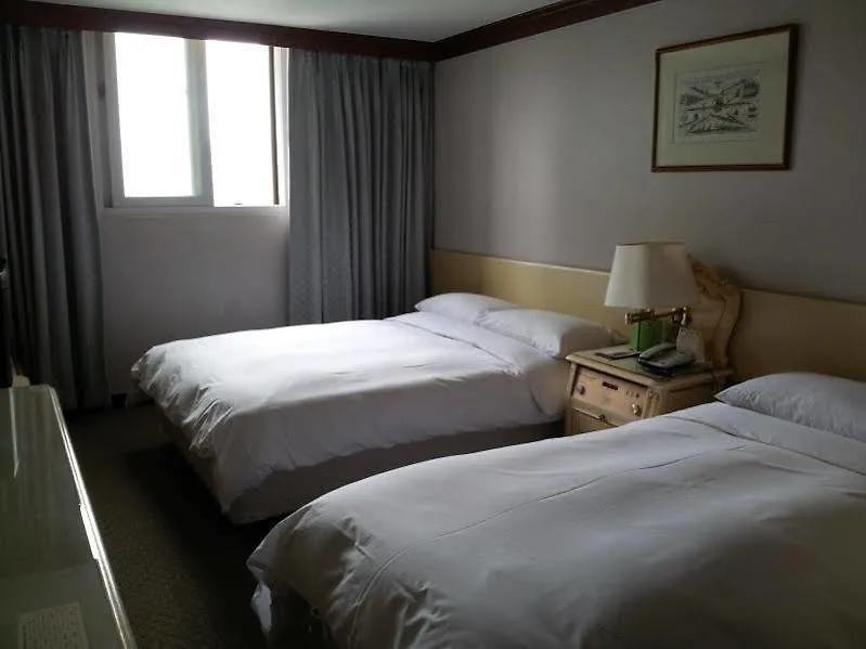 Insadong Crown Hotel Seoul