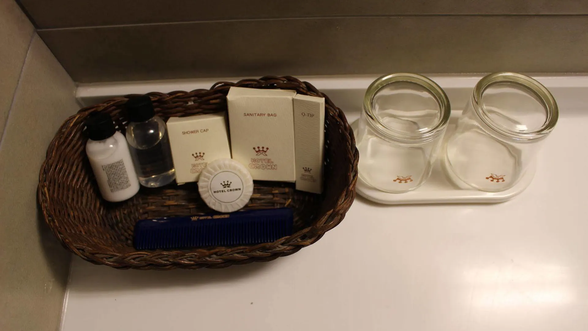 Insadong Crown Hotel Сеул 3*,  Южная Корея